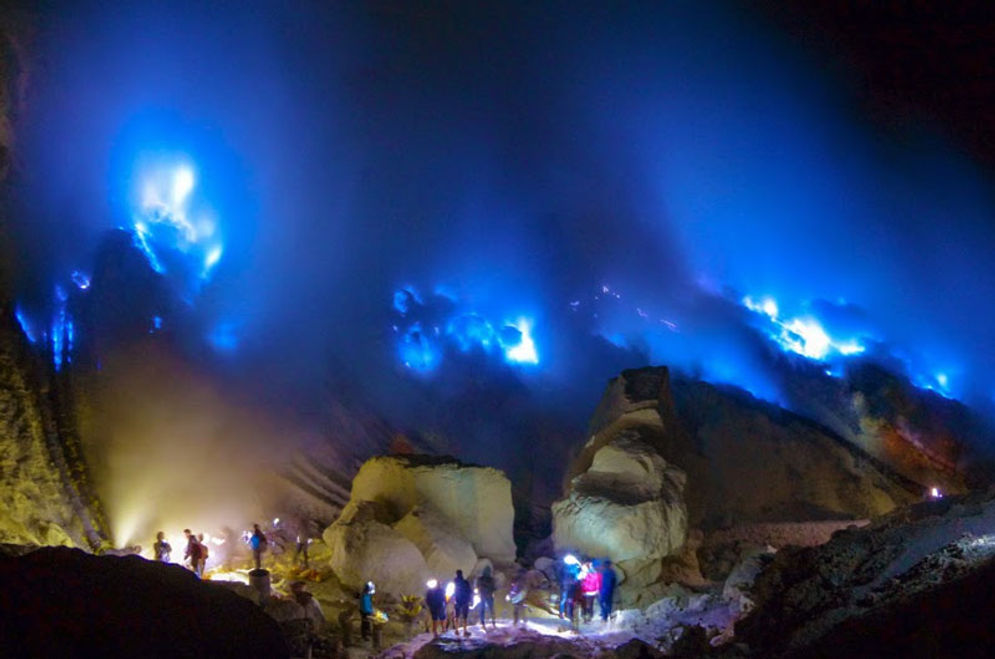 A-IJEN.jpg