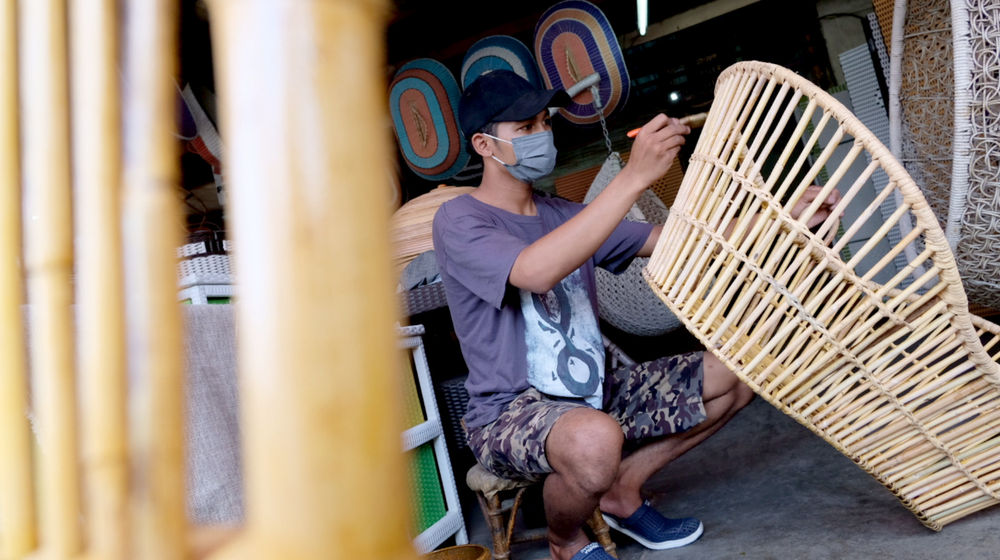 Holding Ultra Mikro UMKM.jpg