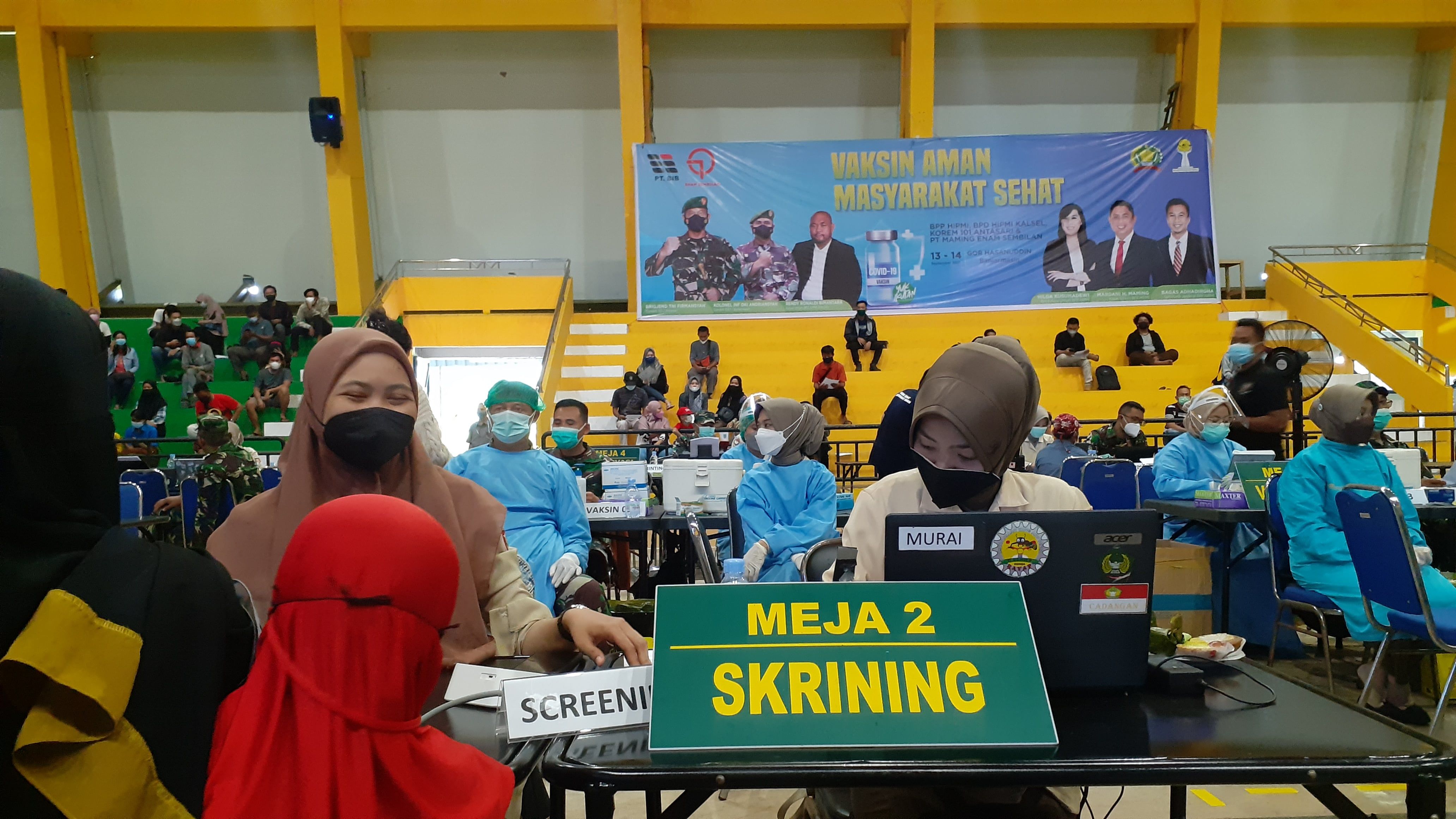 Vaksinasi massal dari BP HIPMI di GOR Hasanuddin Banjarmasin, Selasa (14/9/2021).