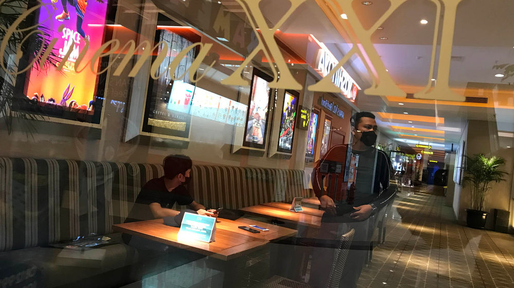 Hari Ini Bioskop Buka Lagi - Panji 4.jpg