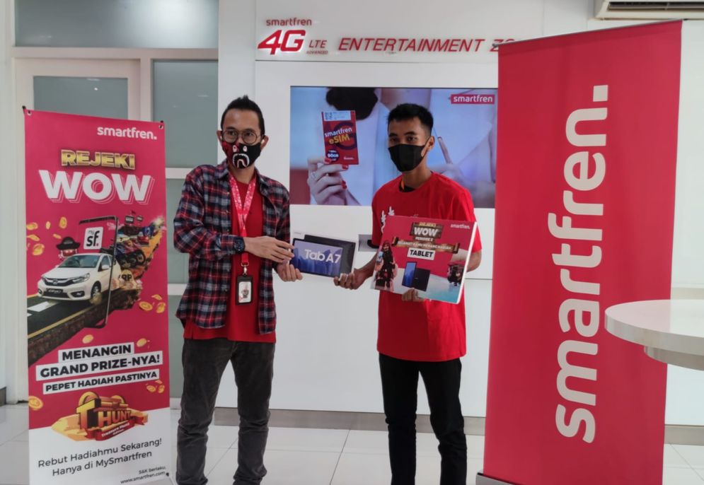 Smartfren menghadirkan program Rejeki WOW Treasure Hunt Periode Ketiga dengan hadiah yang lebih WOW dan total miliaran rupiah.