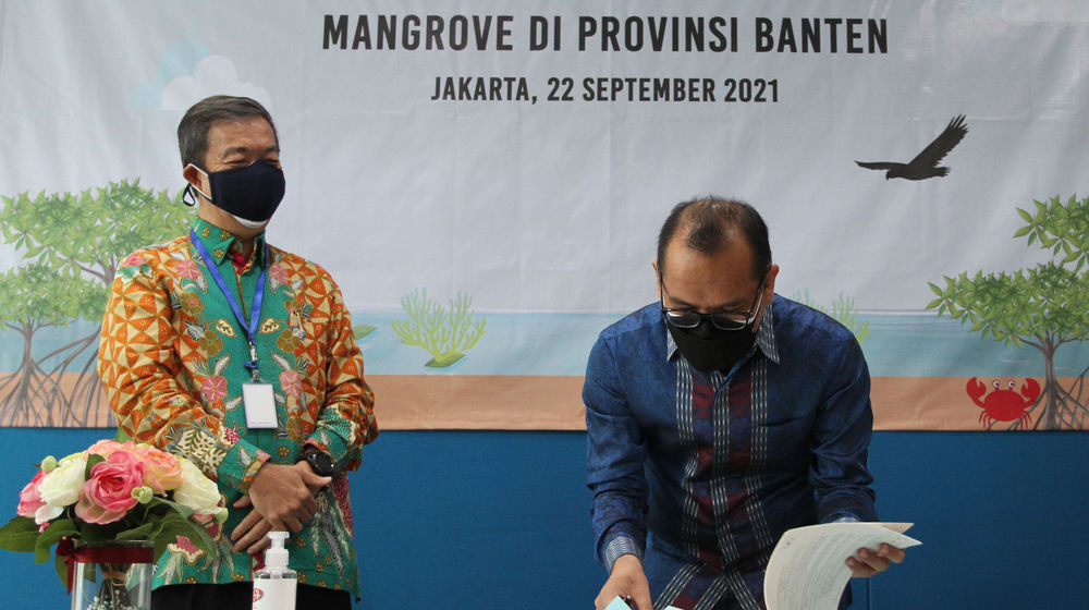 Kirim MOU Asahimas Kehati 1.jpg