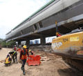 LRT City Jatibening merupakan salah satu dari 11 proyek hunian konsep Transit Oriented Development (TOD) yang sedang berjalan dari PT Adhi Commuter Properti (ADCP), pengembang properti terintegrasi dengan transportasi massal pertama dan terbesar di Indonesia. Foto : Panji Asmoro/TrenAsia