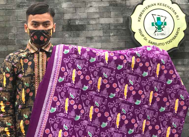 Batik bertema vaksin COVID-19 yang dibuat Smart Batik.