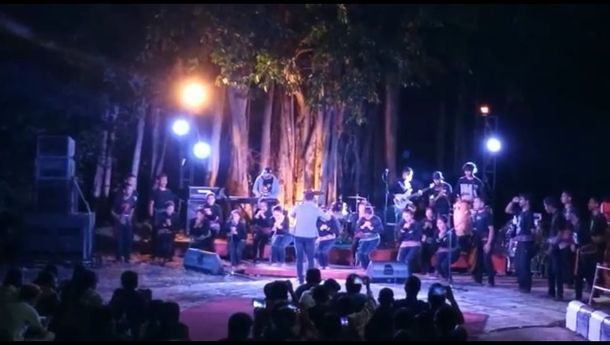 'Re-Imagine Bikon Blewut' Ditutup Meriah dengan 'Music Performance Rumah Teduh Orin Bao'
