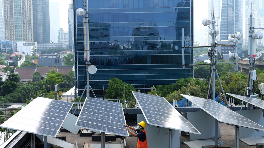 Panel Surya ESDM .jpg