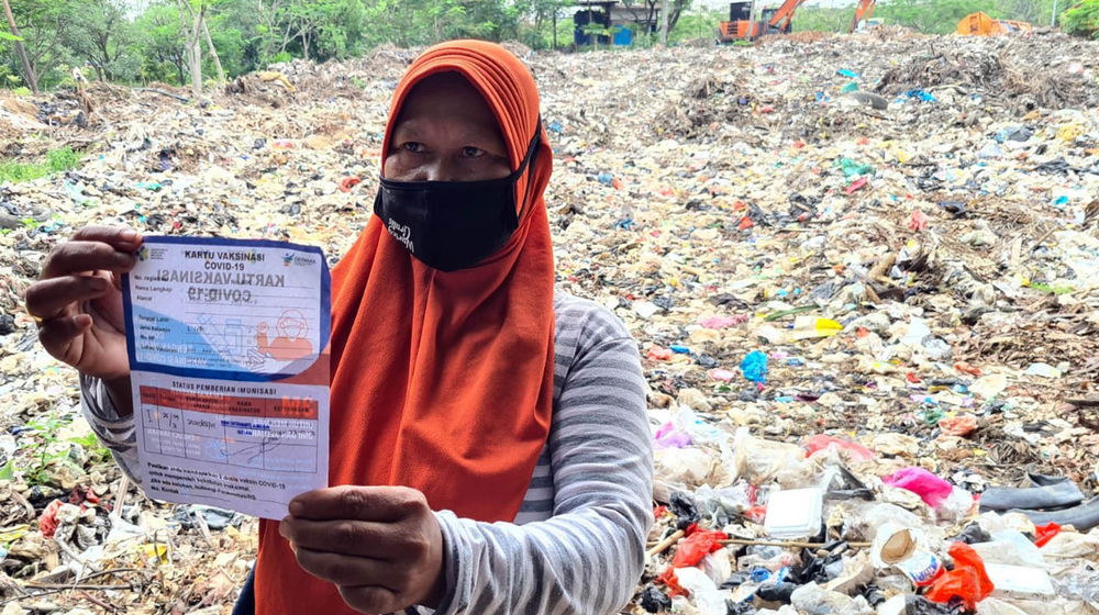 Vaksinasi Pemulung Rawakucing - Panji 6.jpeg