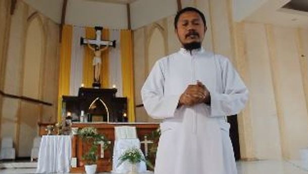 SEDUHAN FIRMAN - SLoki KAE : Pesta Tiga Malaikat Agung - Romo Erik Wanda - Paroki MBC - Bajawa, Klilk Linknya di Sini!