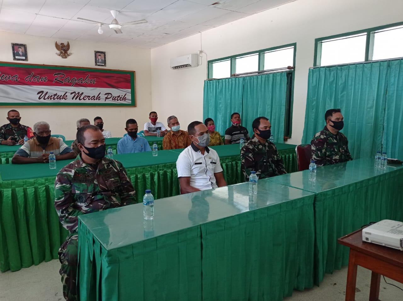 Sperma bilan qoplangan yalangoch qiz video Qiziga jinsiy aloqa orgatayotgan onaning pornosini onlayn tomosha qiling