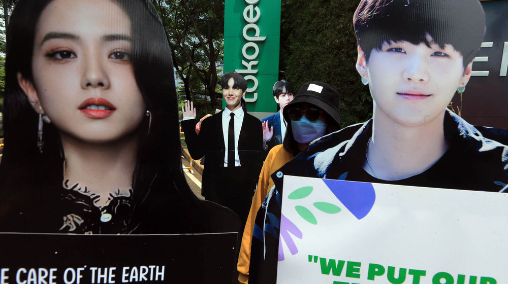 Tokopedia Dinominasikan Untuk Penggunaan Energi Terbarukan - Panji 6.jpg