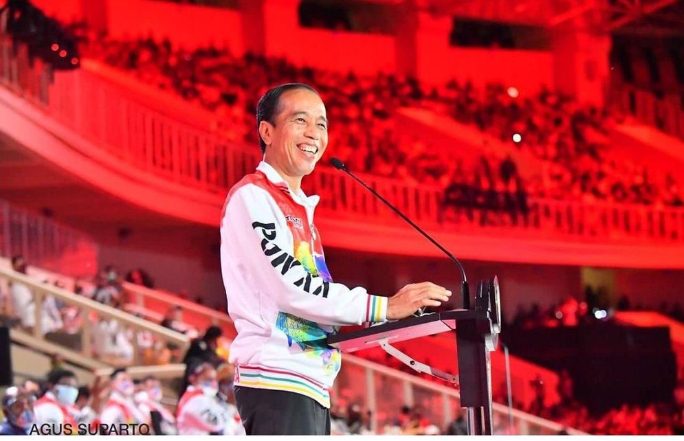 Pekan Olahraga Nasional (PON) XX Papua secara resmi dibuka oleh Presiden Joko Widodo. Bertempat di Stadion Lukas Enembe, Kab. Jayapura, Papua, Sabtu (2/10/2021). 