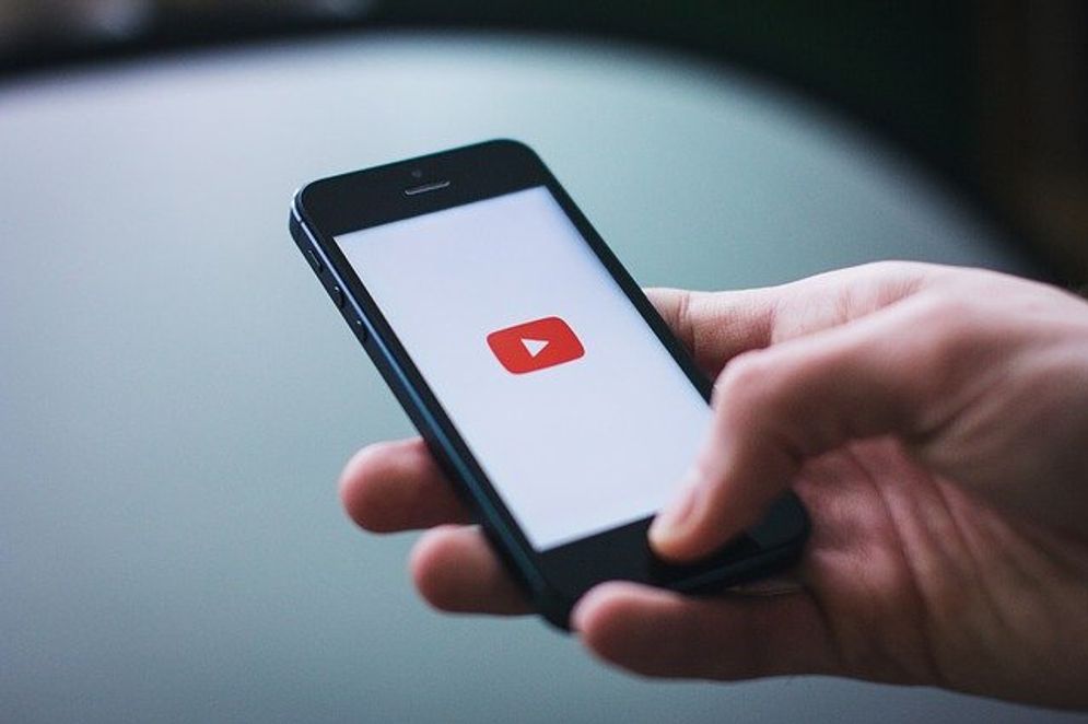 Cara Mudah Mengatasi Iklan Mengganggu Saat Nonton Video YouTube