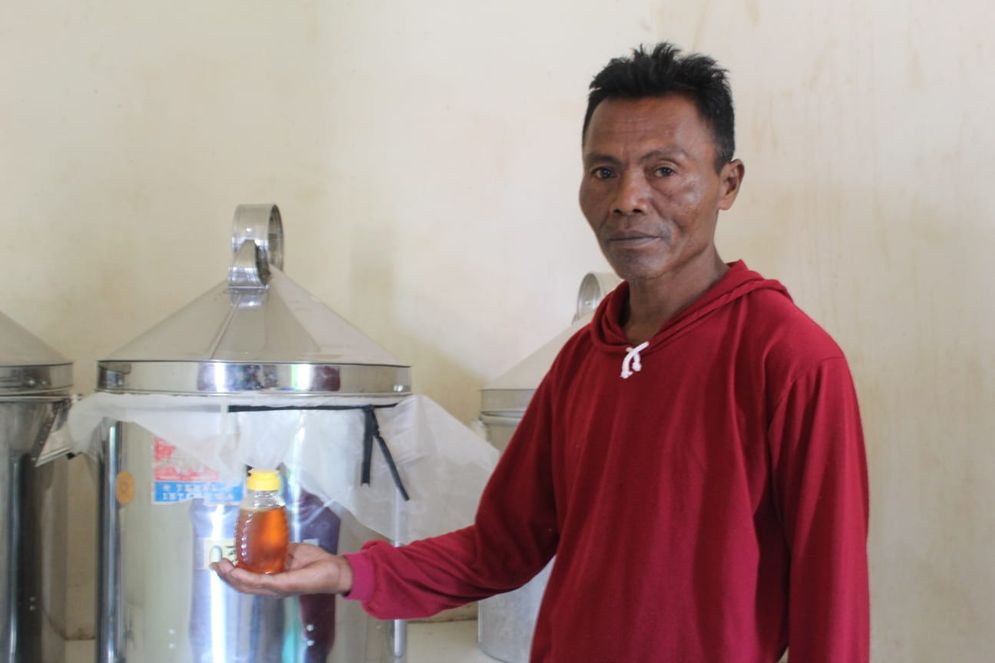 petani madu.jfif
