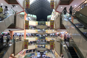 Perdagangan Pasar Pagi Mangga Dua - Panji 7.jpg