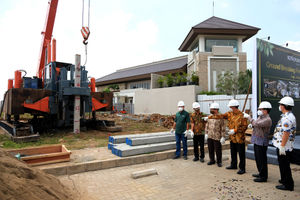 Groundbreaking Club House Kota Podomoro.jpg
