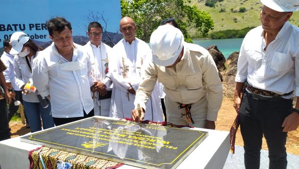  Hadir pada Peletakan Batu Pertama Pembangunan Warloka Mariana dan Resort di Labuan Bajo,  Begini Harapan Gubernur