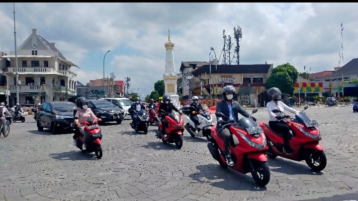 PCX Luxurious Ride