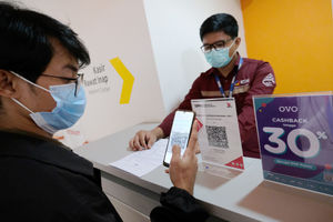 Bedanya E-Wallet dan E-Money