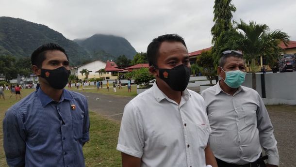 Polres Ende Gelar Rekonstruksi Kasus Pengeroyokan Nikodemus F. Ndopo Woda