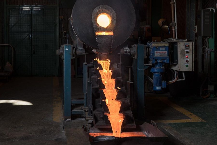 Proses peleburan dan pemurnian tambang emas di smelter / Dok. Archi Indonesia