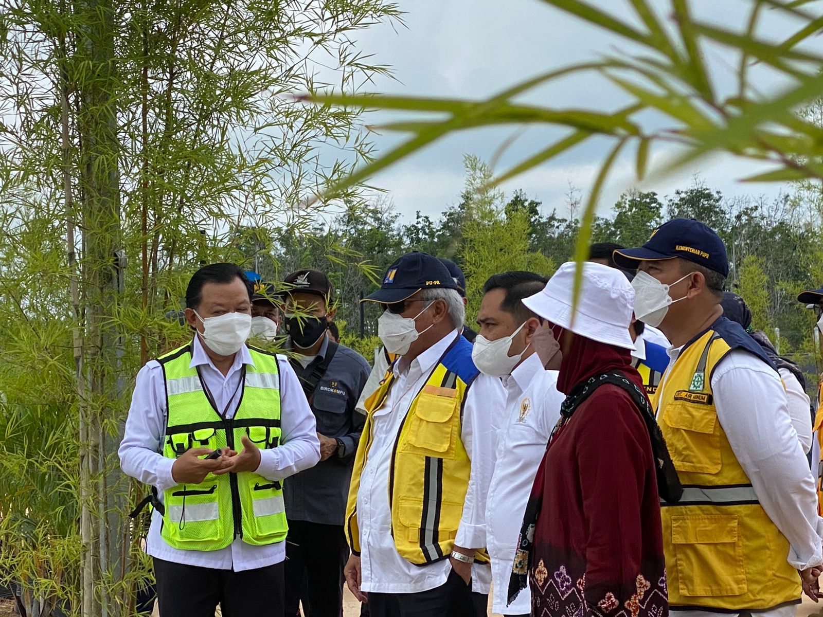 Saat mendampingi Menteri PUPR, Rifqi mengusulkan sejumlah proyek strategis di Kalsel.