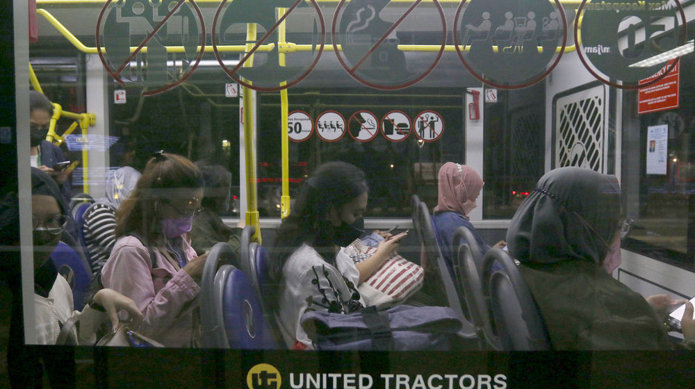 Kapasitas 100% Tranjakarta .jpg