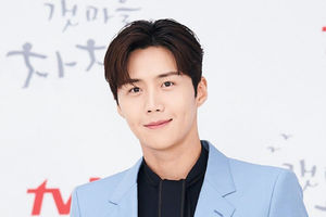 10 Brand yang Hapus Foto Kim Seon Ho Usai Terkait Skandal