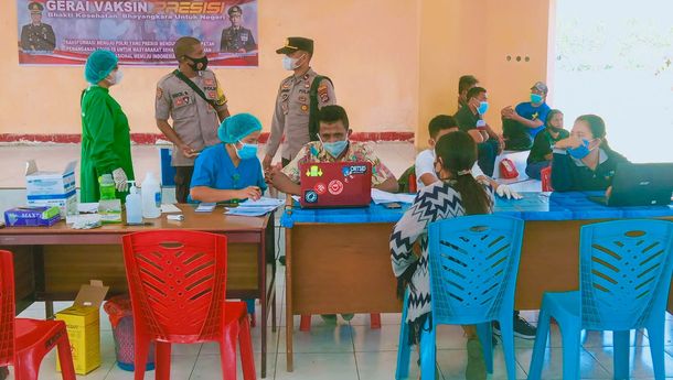 Polres Manggarai Fasilitasi Kegiatan Gerai Vaksin Presisi di Wilayah Hukum Polsek Reo