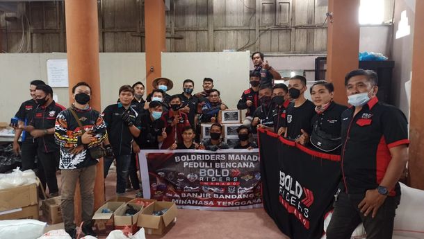 26 Komunitas Bold Riders Manado Bantu Korban Banjir Minahasa