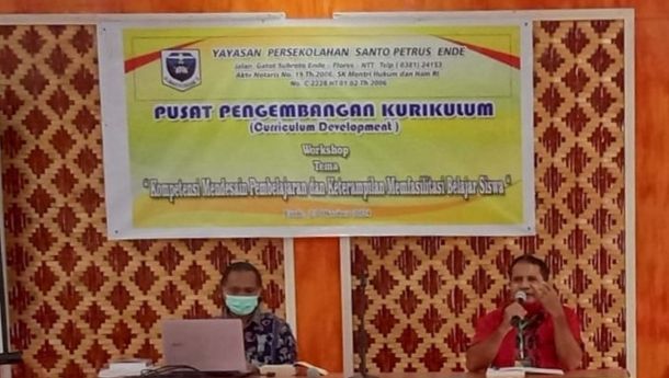 SMAK St. Petrus Ende Adakan Workshop Ketrampilan Memfasilitasi Belajar siswa