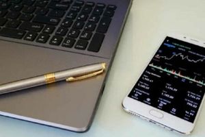 Belajar teknik analisa saham menjadi hal yang wajib dilakukan oleh pemula saat ingin berinvestasi.