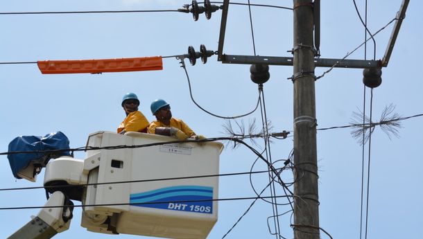 Hari Listrik Nasional Ke-76, PLN UID Lampung Gelar Bakti PDKB