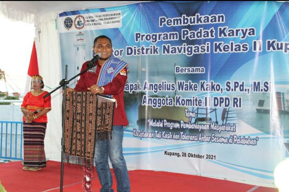 Angelius Wake Kako Anggota DPD-RI dari NTT