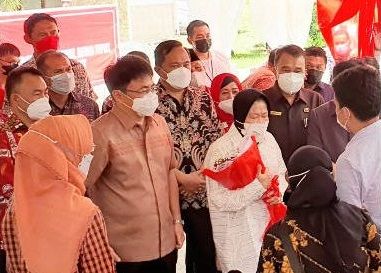 Menteri Sosial RI, Risma saat mengunjungi Kota Manado, Sulawesi Utara. (Foto:Istimewa)