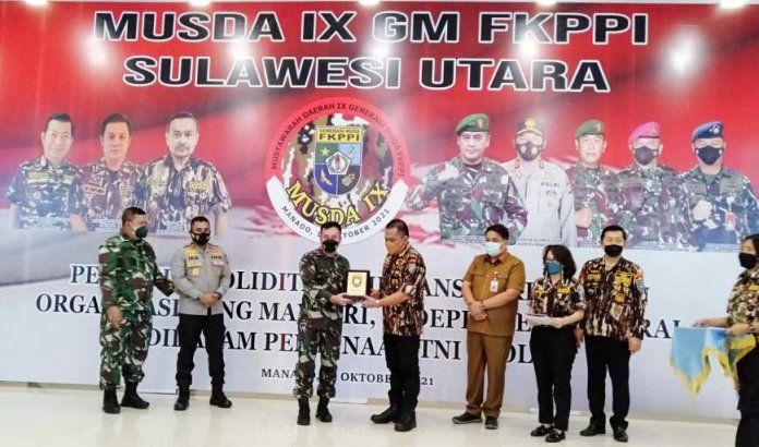 Pangdam XIII/Merdeka Mayjen TNI WW Franky Mamahit Buka Musda IX GM FKPPI Sulut. (Foto:Istimewa)