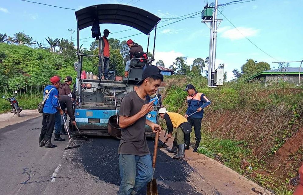 PT GSI Mulai Lakukan Perbaikan Ruas Jalan Provinsi SP. Noa-Golowelu di Manggarai Barat