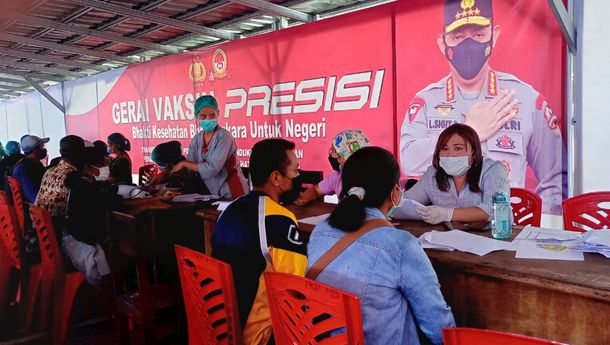 Vaksinasi untuk Remaja dan Orang Dewasa yang Digelar Polres Manggarai Berjalan Sukses