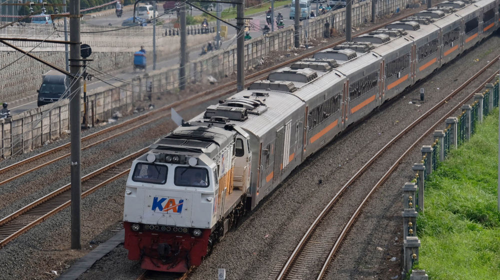 kereta api.jpg