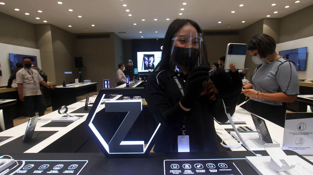 Peresmian Samsung Experience Store - Panji 3.jpg