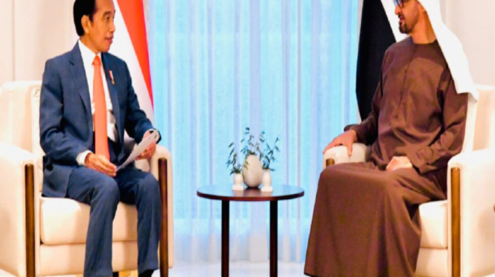 Bertemu Pangeran Abu Dhabi, Jokowi Kembali Bahas Investasi Ibukota Baru.jpg