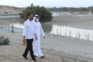 Pulang Jalan-jalan di Luar Negeri, Jokowi Bawa 'Oleh-oleh' Rp600 Triliun.jpg