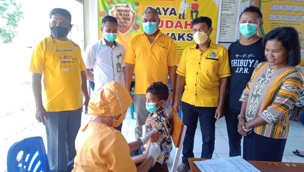 Partai Golkar dan YTMI gelar kegiatan sosial kemanusiaan degan adakan Vaksinasi Covid-19.