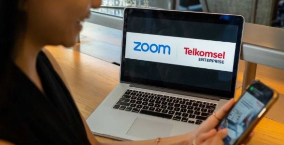 Telkomsel bekerja sama dengan Zoom guna meningkatkan kemampuan layanan pertemuan atau rapat virtual, CloudX.