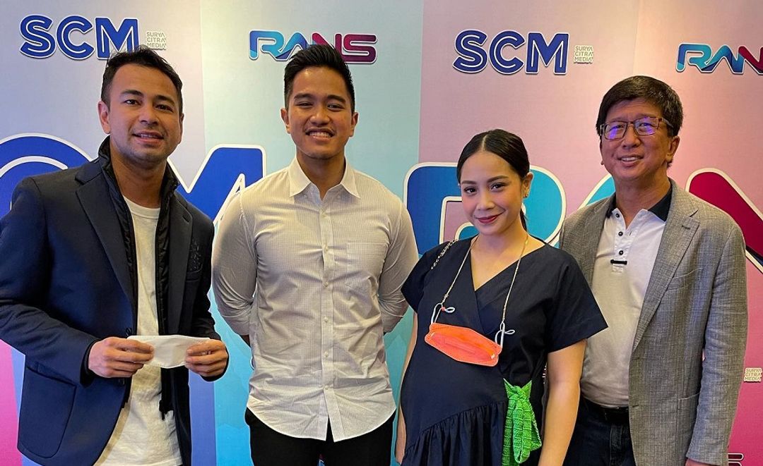 Chairman RANS Enterntainment Raffi Ahmad, Founder/CEO RANS Nagita Slavina, Co Founder RANS Dony Oskaria, Komisaris RANS Kaesang Pangarep, saat bekerja sama dengan PT Surya Citra Media Tbk (SCMA) milik konglomerat Eddy Kusnadi Sariaatmadja / Facebook Raffi Ahmad