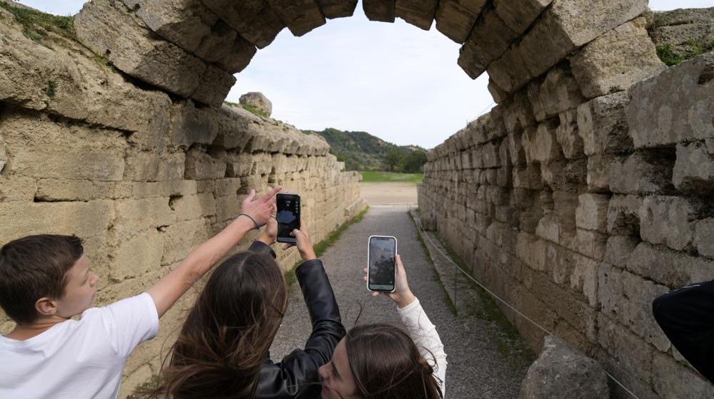 Augmented Reality Olympia-APNews.jpeg