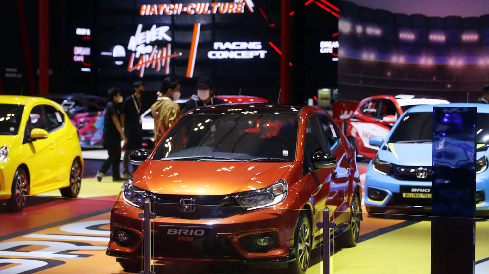 Pembukaan Pameran Otomotif GIIAS - Panji 7.jpg