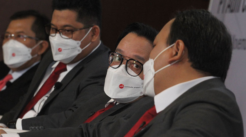 Public Expose Adhi Commuter - Panji 1.jpg