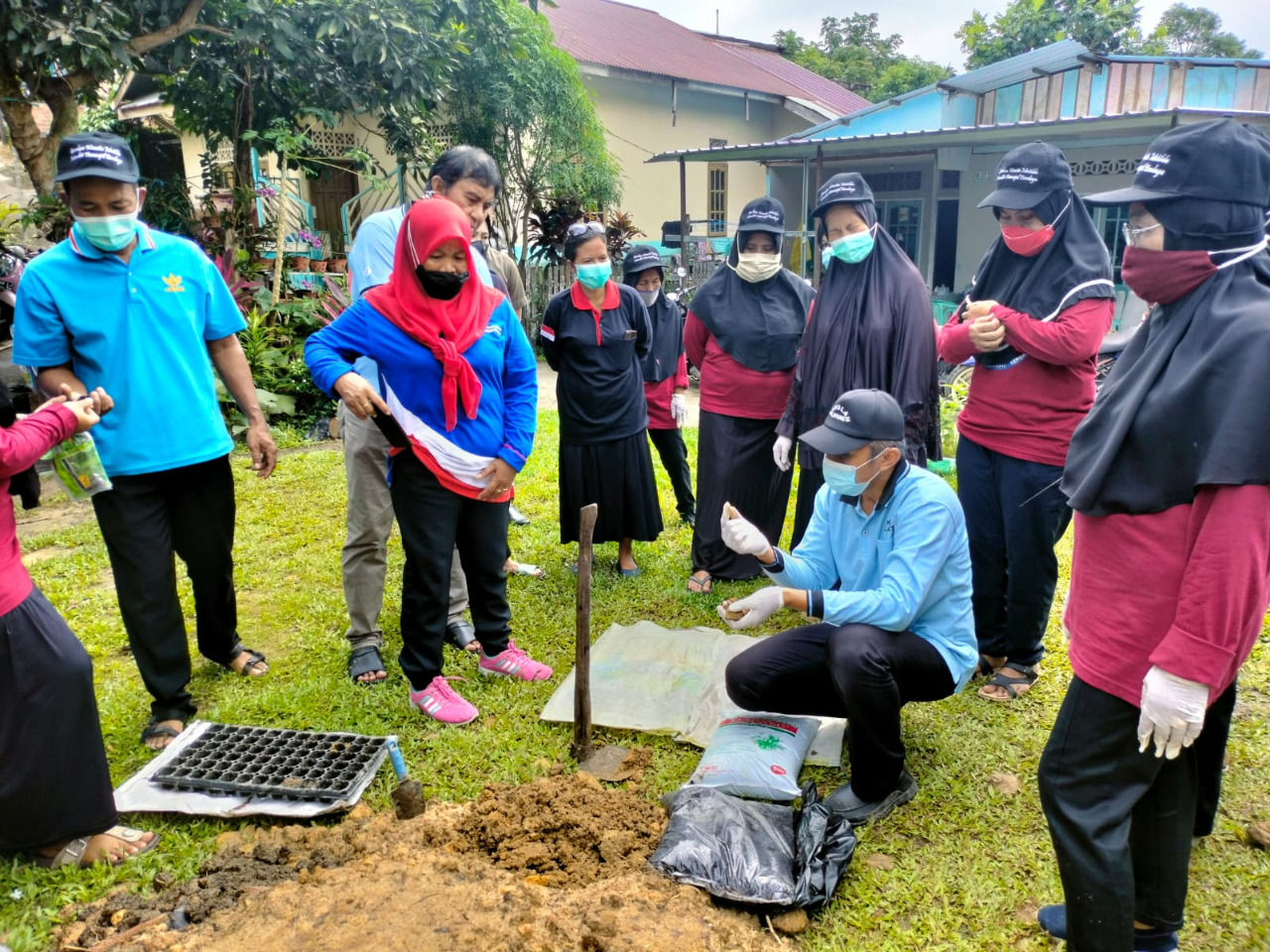 BI Balikpapan Gelar Pelatihan Pembibitan Budidaya Hidroponik Wanita Matilda