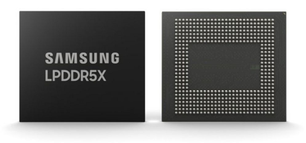 Samsung berhasil membuat memori terbaru yang diberi nama LPDDR5X memori ponsel ini diutamakan untuk menggunakan ponsel dengan kapasitas 5G di masa depan.