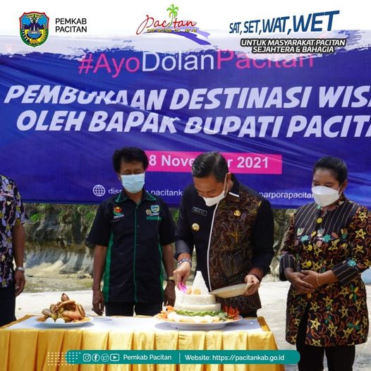 Pembukaan Destinasi Pacitan oleh Bupati Aji